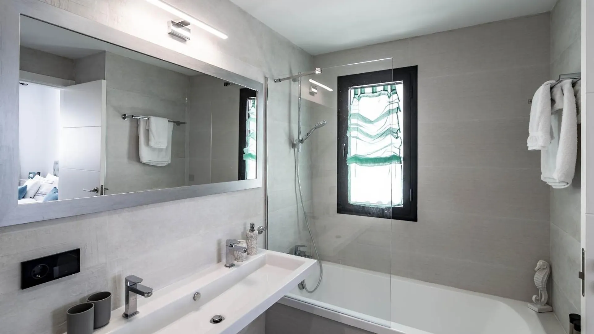 Lae23- Mirador Estepona Hills By Roomservices 0*,  Spain