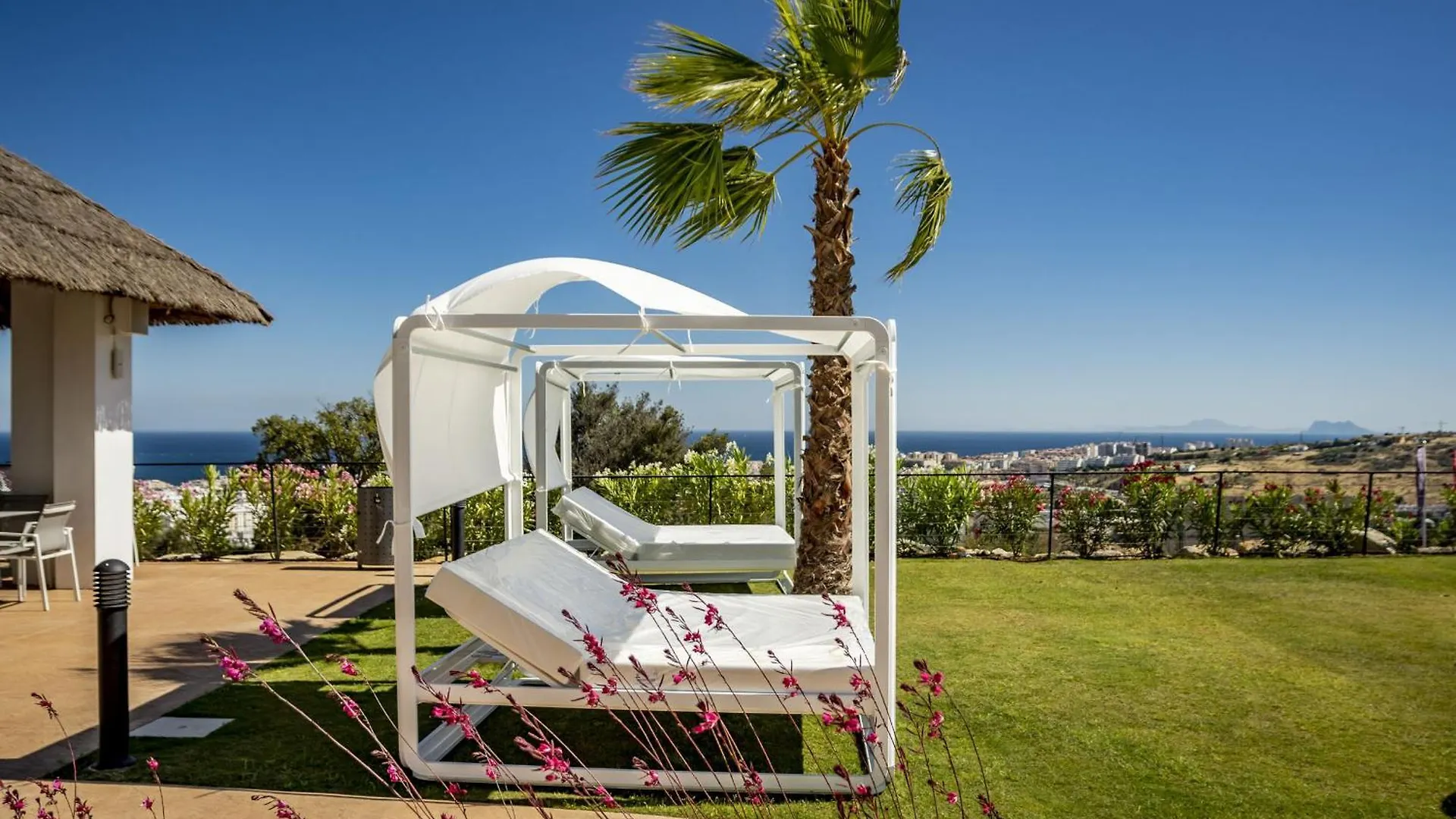 Apartment Lae23- Mirador Estepona Hills By Roomservices Spain